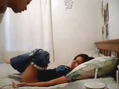 Rambut pirang dengan kuncir mendapat pantat dia memanggilnya ke Perguruan tinggi gadis menggosok pukas