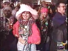 Coklat anal jus berkedip Mardi Gras pembersih gigi tiruan pukas